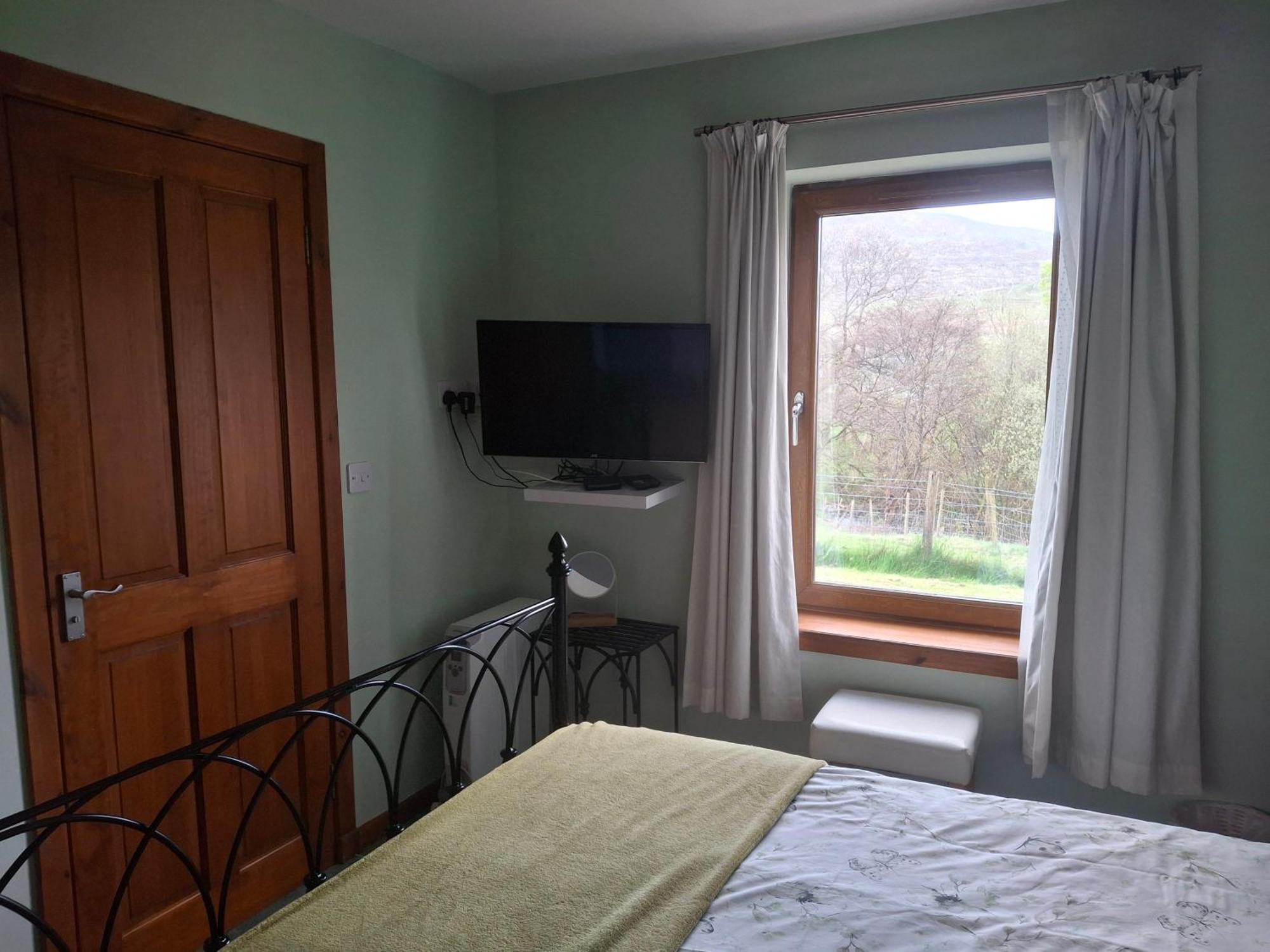 Rockfoot B&B Fintry Exterior foto